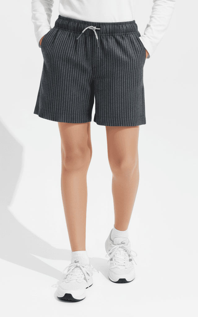 Kids' Swim Shorts Dark grey ribbed knit jersey for comfort and quick-drying.